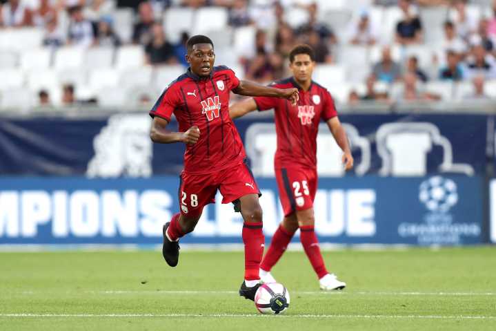 开云体育官网-包含里昂客场战胜波尔多，继续保持不败纪录的词条