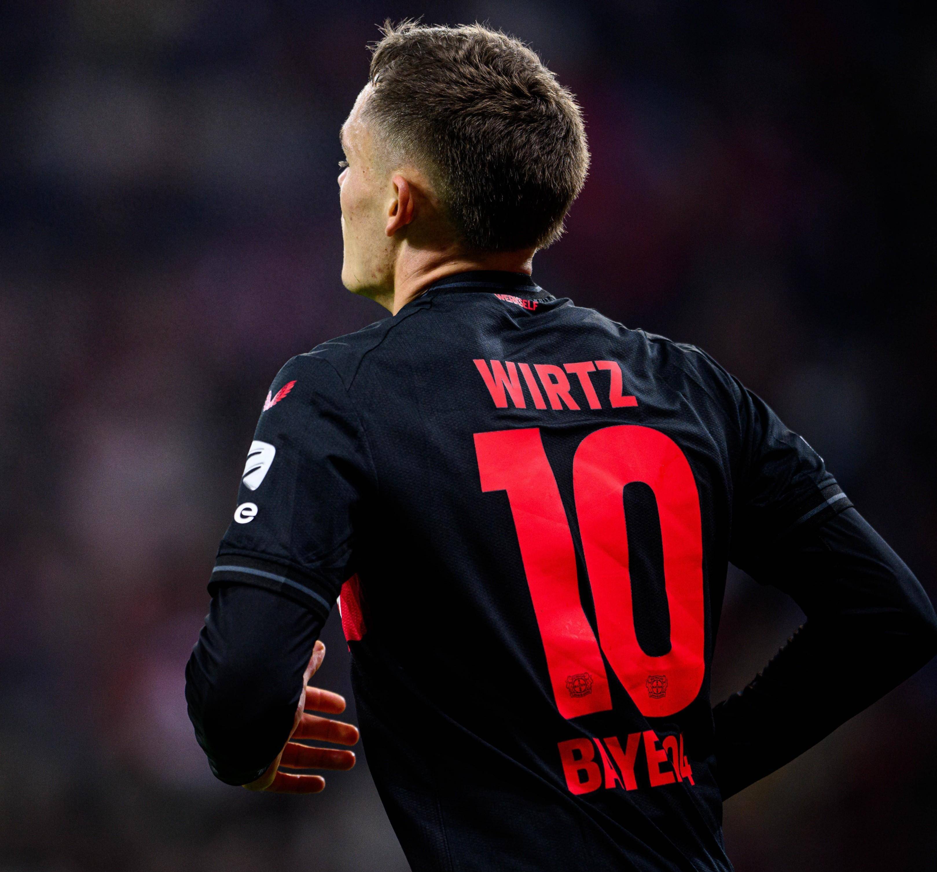 开云体育APP下载-阿诺德神还原，利物浦欧冠梦想浮现的简单介绍