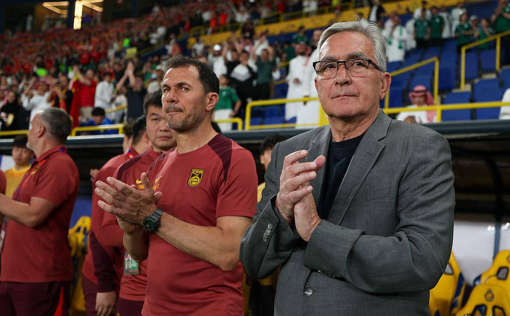 开云体育官网-关于塞维利亚队长发表怒斥，批评球队态度不端正的信息