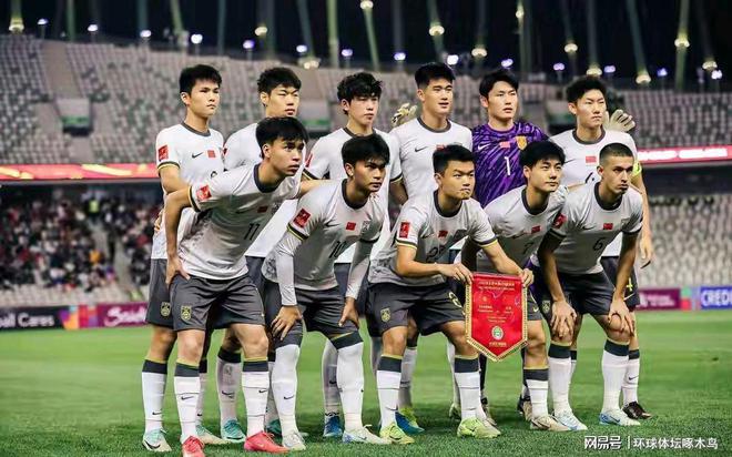 开云体育官方网站-新人球员崭露头角，展现出良好表现受到赞誉的简单介绍