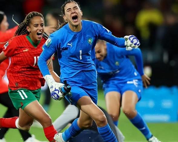 国际女足比赛精彩纷呈,双方实力均衡争夺激烈的简单介绍 国际女足比赛精彩纷呈,双方实力均衡争夺激烈的简单介绍