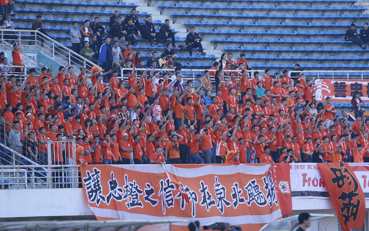 开云体育中国-包含夺冠球队如何在比赛中突破困难，实现胜利的词条