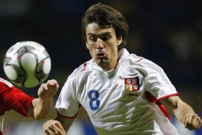 包含捷克波黑联合主帅受邀执教沙尔克青训队的词条