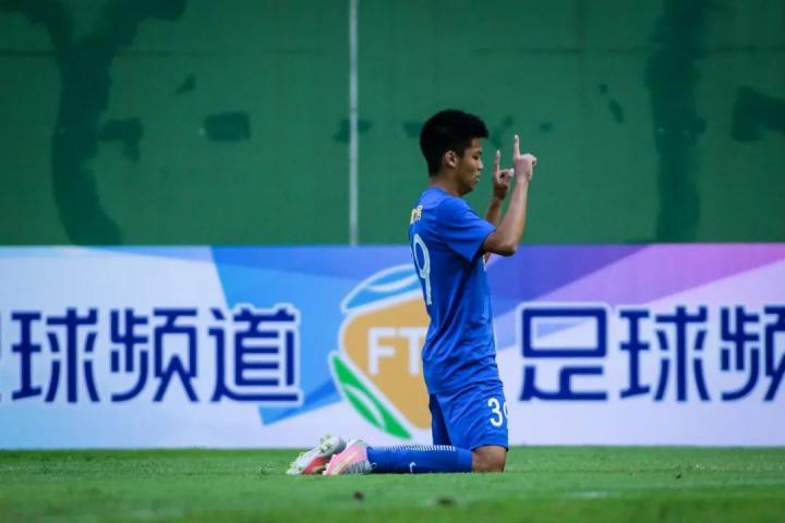 开云体育官网-包含热血战斗：华夏挑战富力谁将拔得头筹？的词条