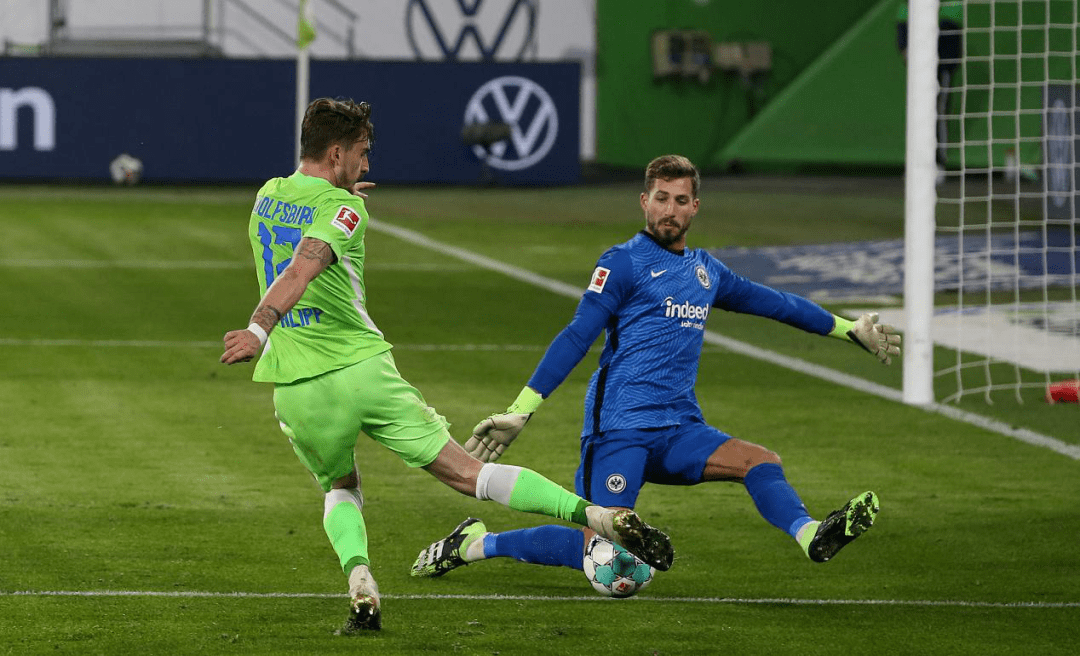 开云体育入口-科隆展现强大实力，成功战胜对手