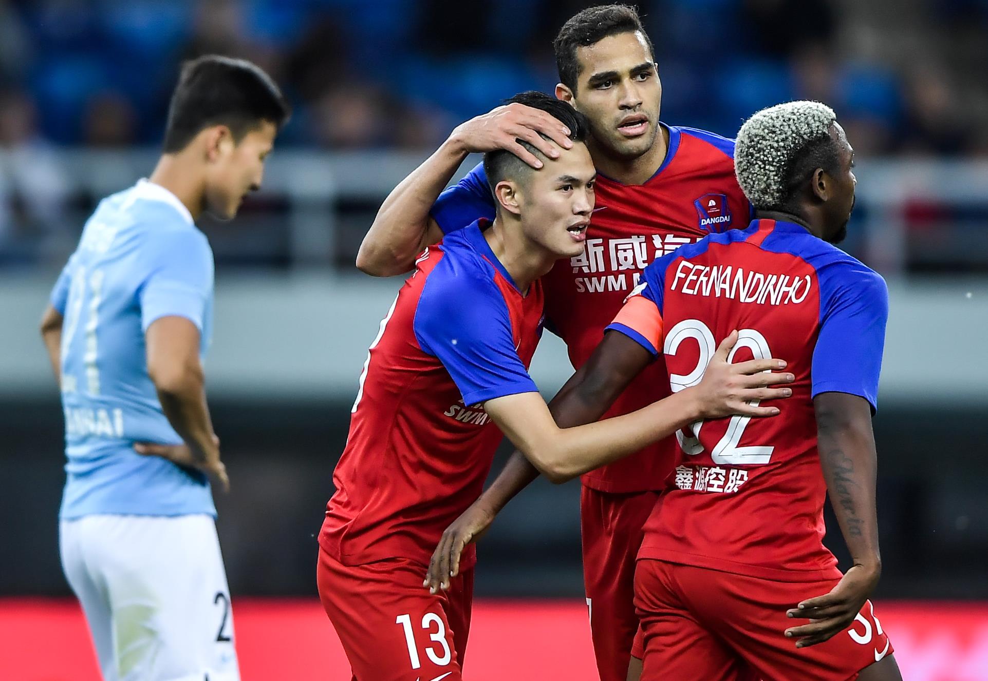 山东鲁能客场不敌重庆斯威,顶住压力 山东鲁能客场不敌重庆斯威,顶住压力