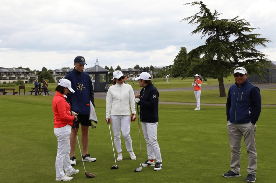 开云平台-爱尔兰高尔夫选手在比赛中实现突破