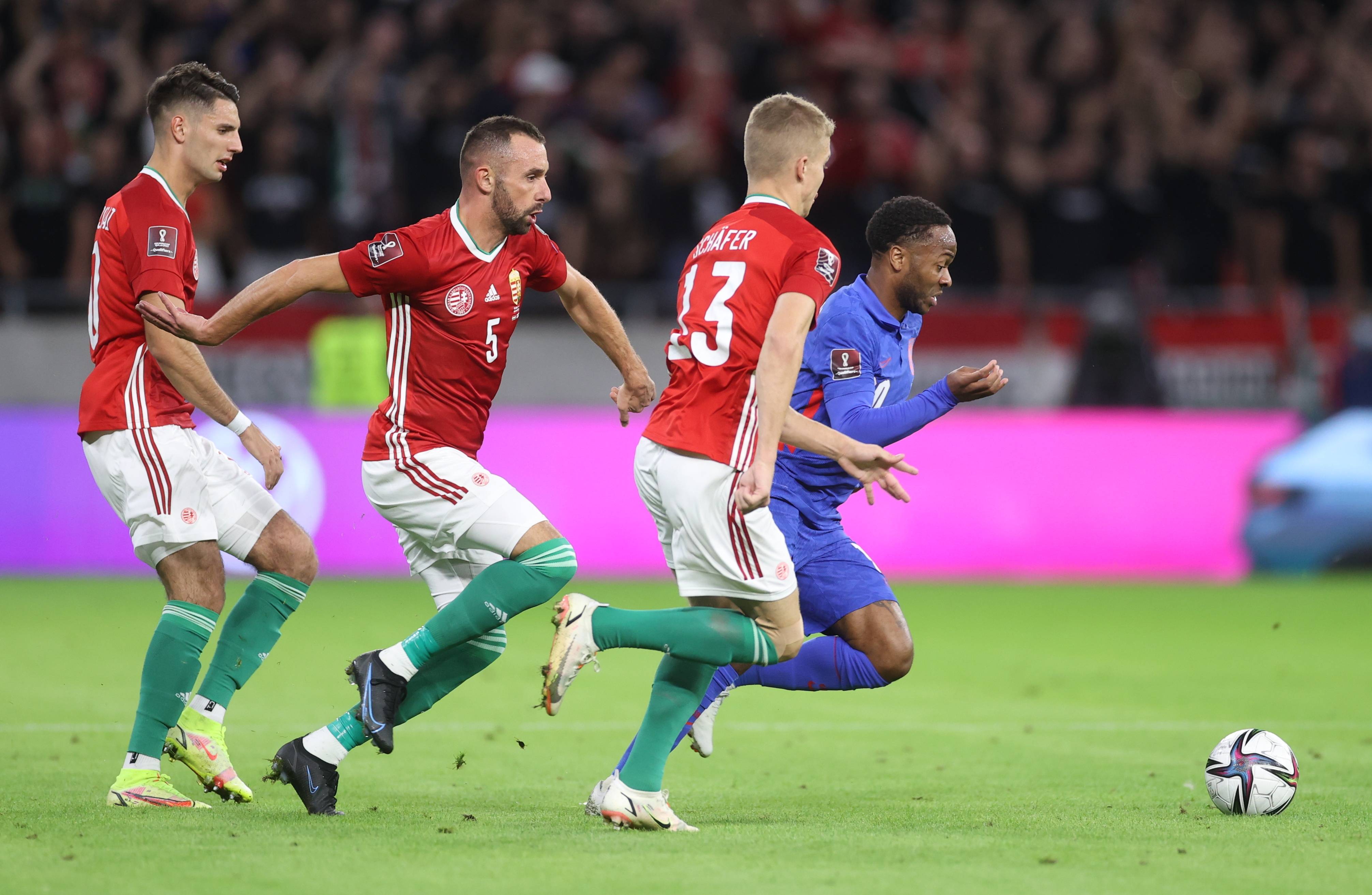 包含德国足球联赛开赛在即,期待精彩对决的词条 包含德国足球联赛开赛在即,期待精彩对决的词条