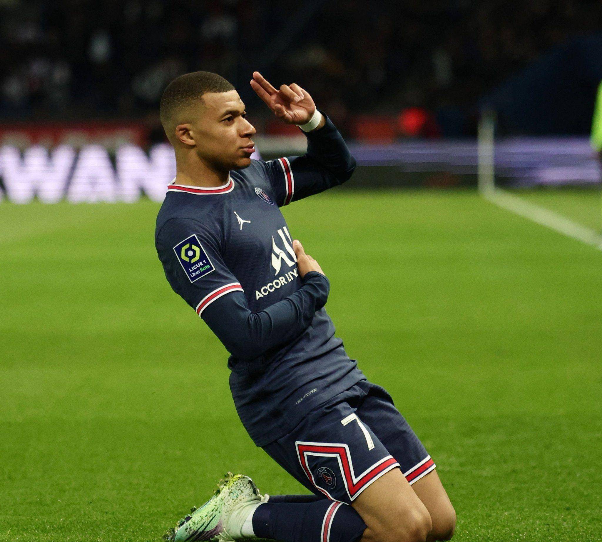 开云官网-最新焦点：姆巴佩夺冠，球迷沸腾