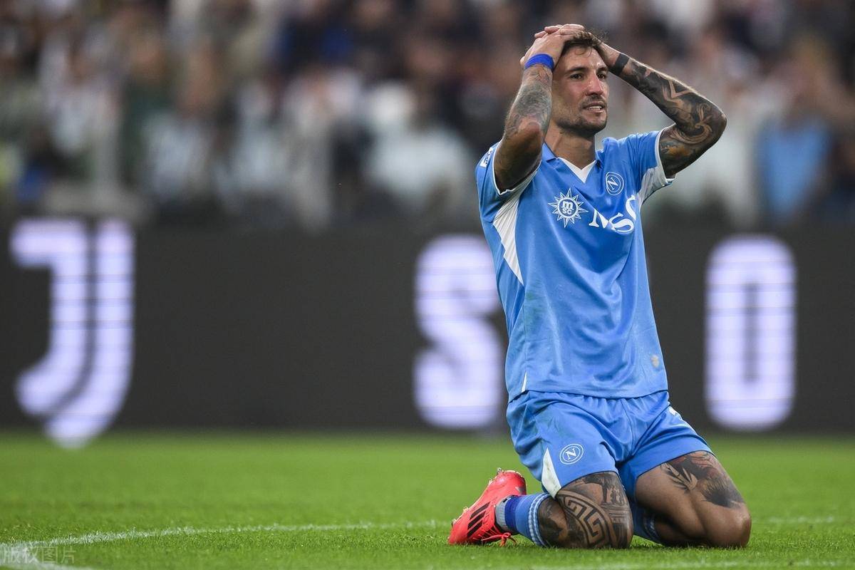 意甲|AC米兰登顶,最新战报 意甲|AC米兰登顶,最新战报