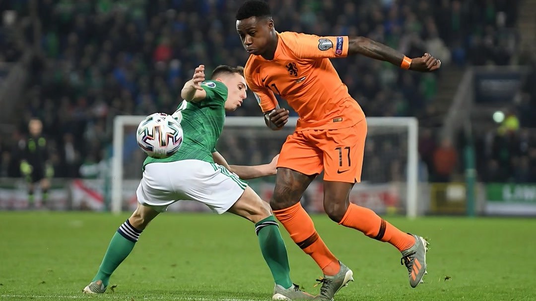 包含荷兰客场战胜北爱尔兰,锁定小组第一的词条 包含荷兰客场战胜北爱尔兰,锁定小组第一的词条