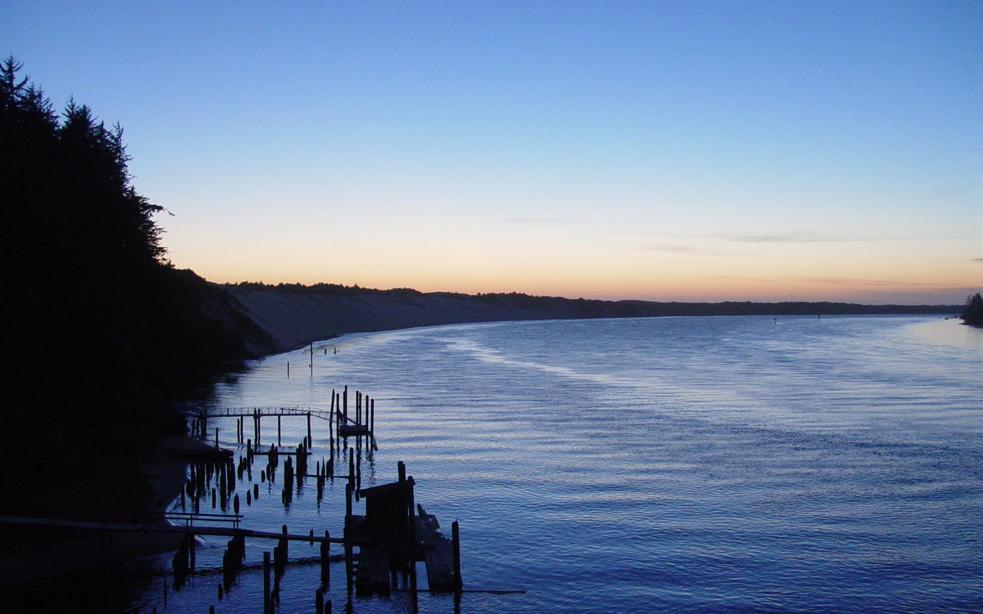 逆转之夜,拜仁新核恩佐的封神之战,智利防线在慕尼黑轰然崩塌
