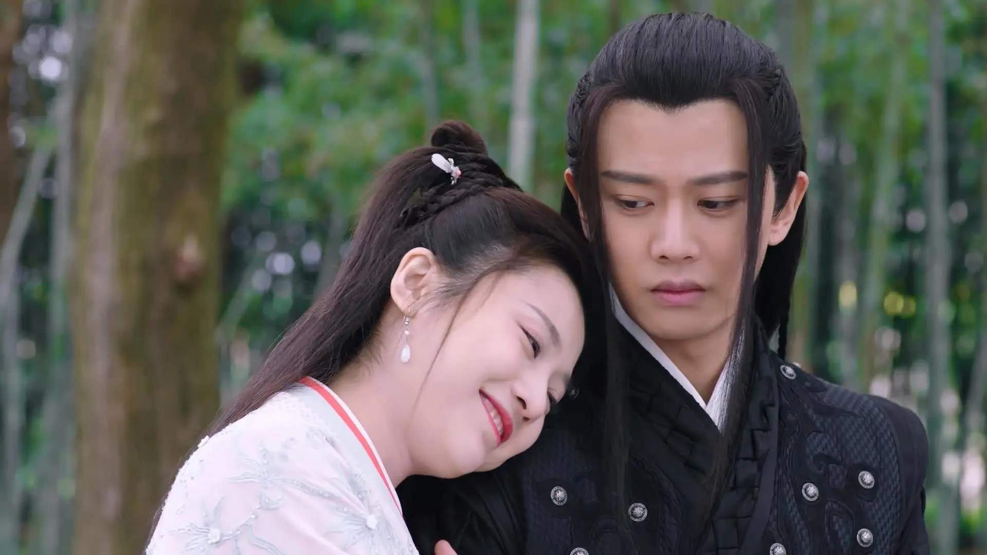 哈利伯顿魔法时刻撕裂防线,黄蜂末节逆转猎鹰诠释团队韧性