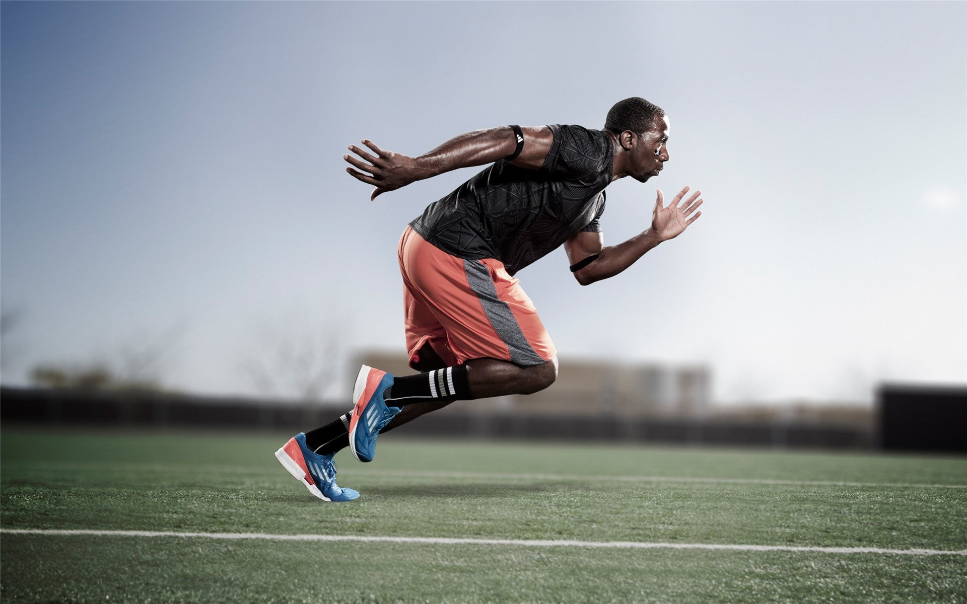 开云体育-硬仗之王！武切维奇凿穿湖人，诠释何为真正的决胜支柱